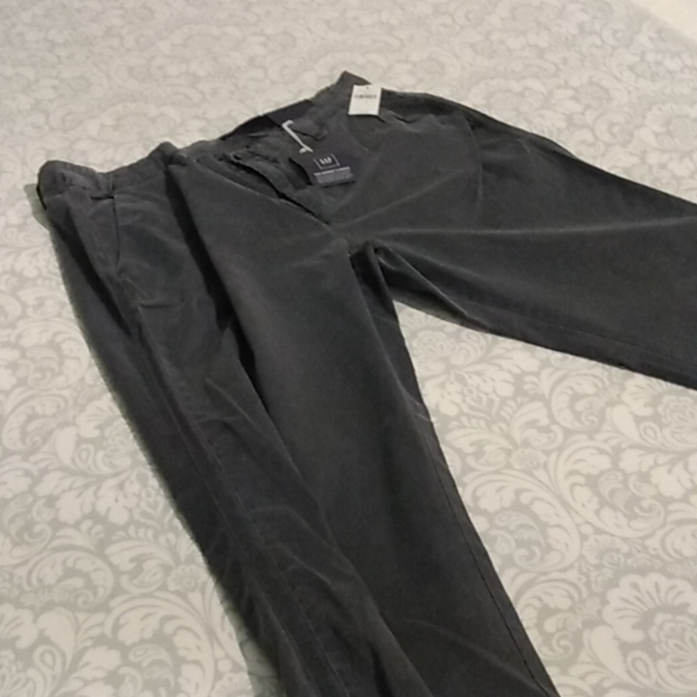 Gap girlfriend pants size 8